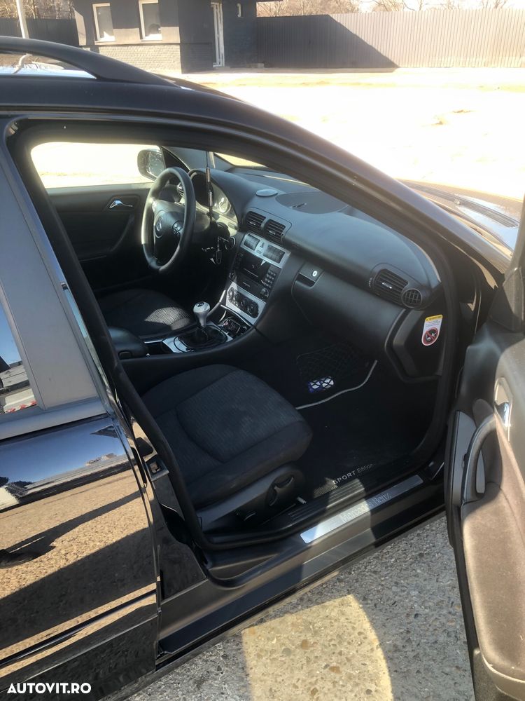 Mercedes-Benz C 200 Estate Kompressor - 12