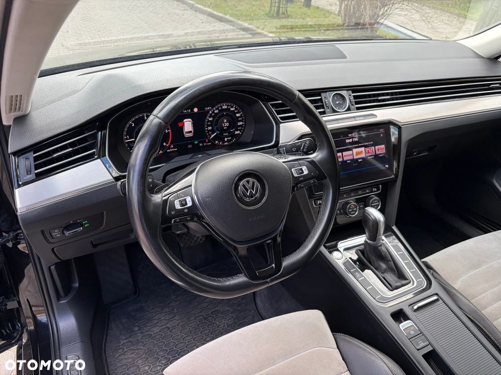 Volkswagen Passat 2.0 TDI BMT Highline DSG7 - 23