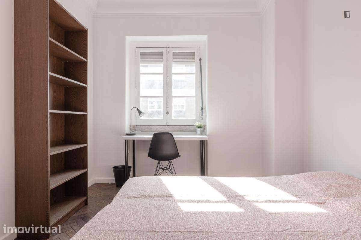 Quarto - localizado em Arroios Lisbon - Grande imagem: 3/25