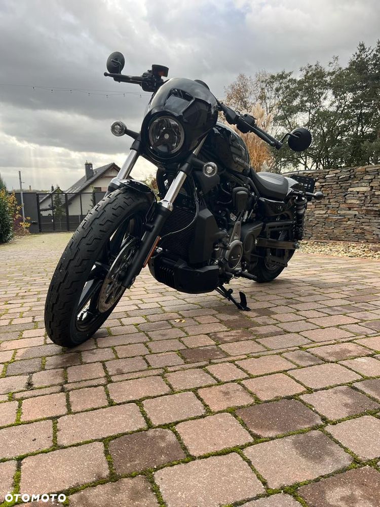 Harley-Davidson Sportster Nightster 975 - 1