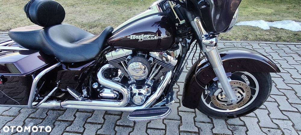 Harley-Davidson Touring Street Glide - 14