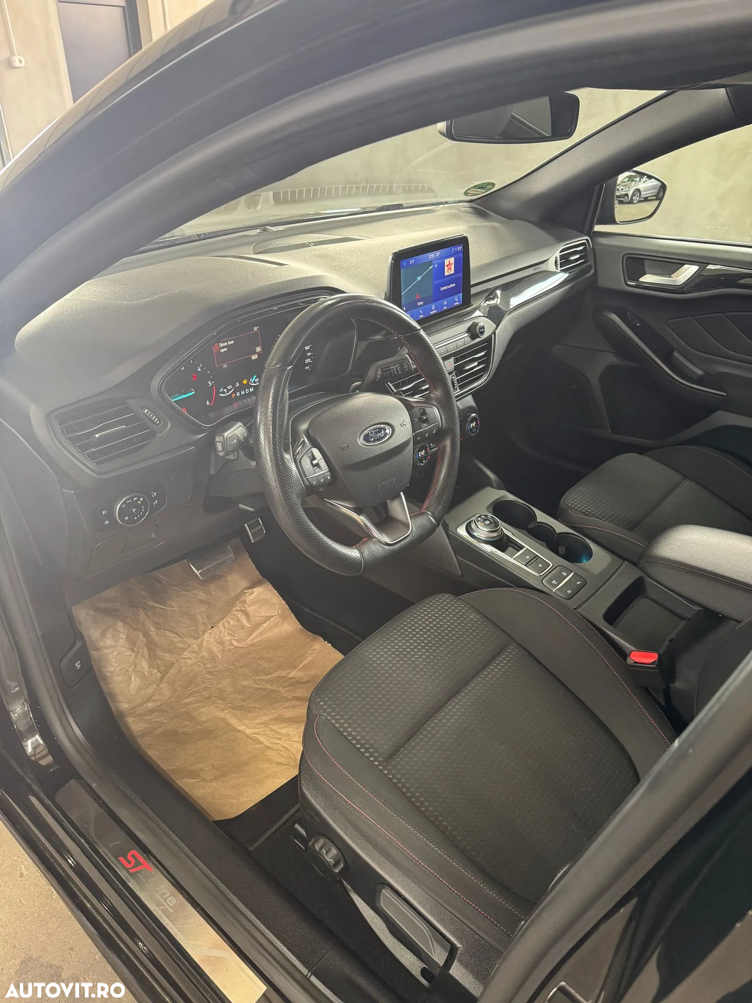 Ford Focus Turnier 2.0 EcoBlue Start-Stopp-System Aut. ST-LINE - 8