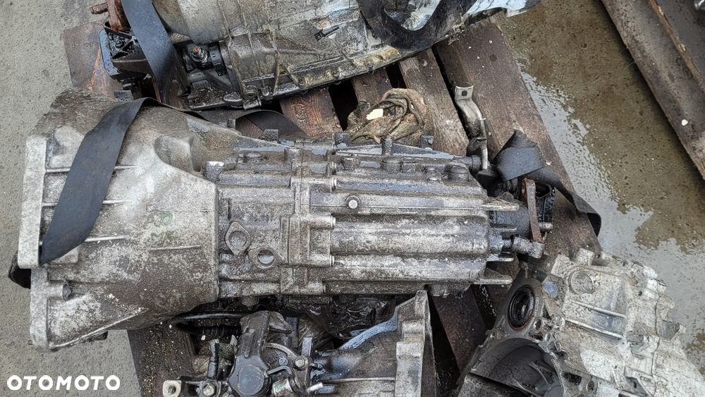 Skrzynia biegów BMW E60 E61 2,5 3,0 D 525d 530d ZF 1067401060 - 1
