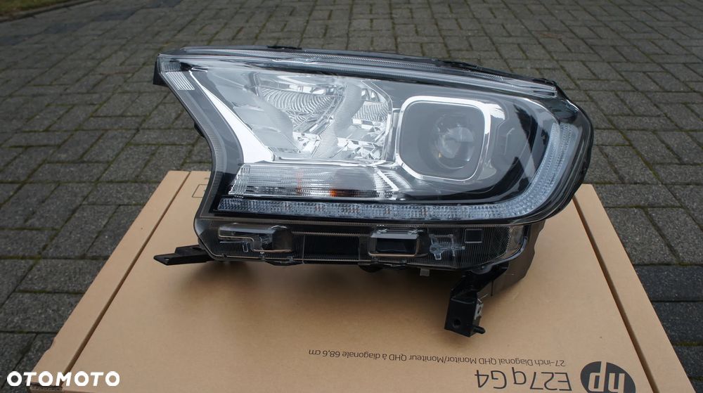 PRZEDNIA LEWA LAMPA FORD RANGER V LIFT FULL LED - 1