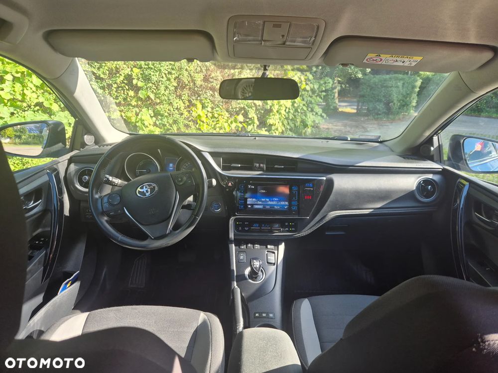 Toyota Auris - 3