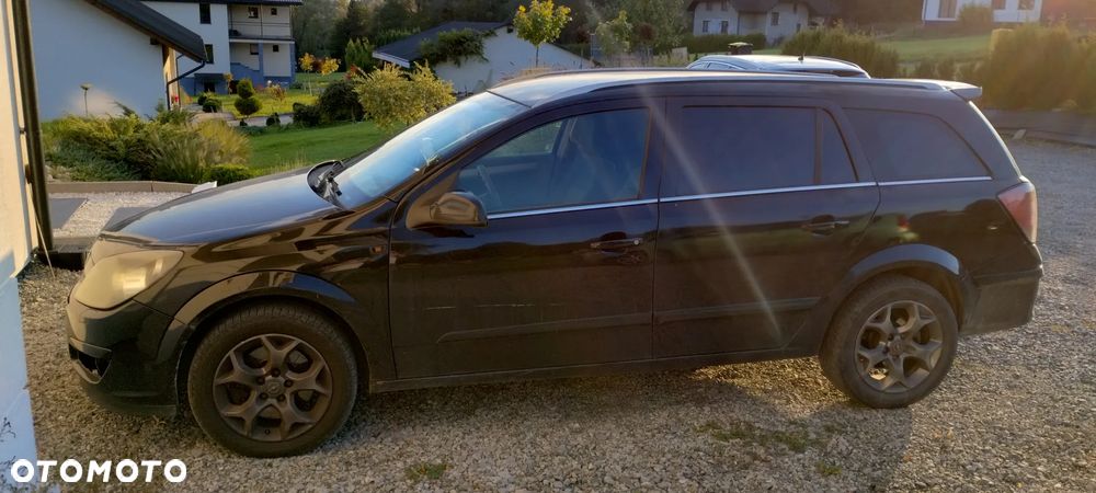 Opel Astra III 1.9 CDTI Cosmo - 11