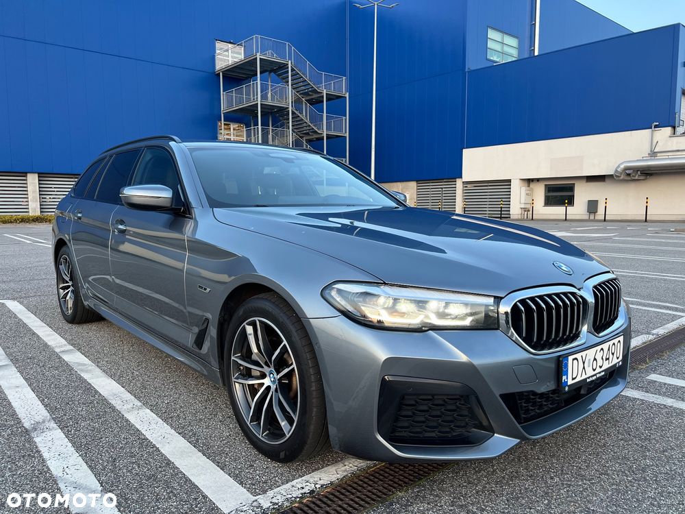 BMW Seria 5 530e xDrive M Sport sport - 3
