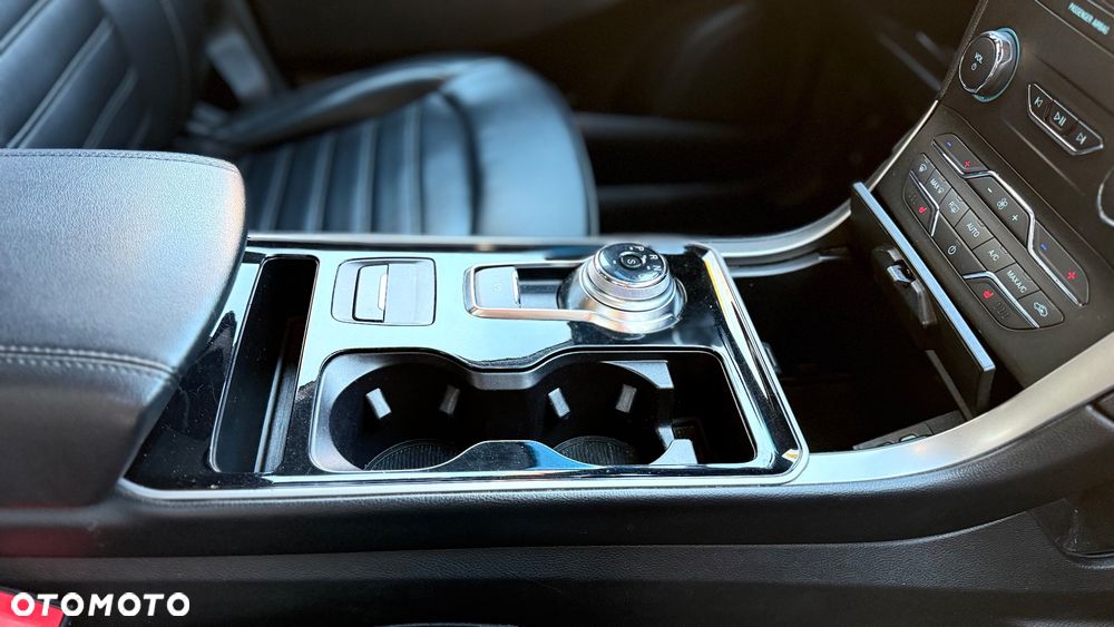 Ford Edge - 31