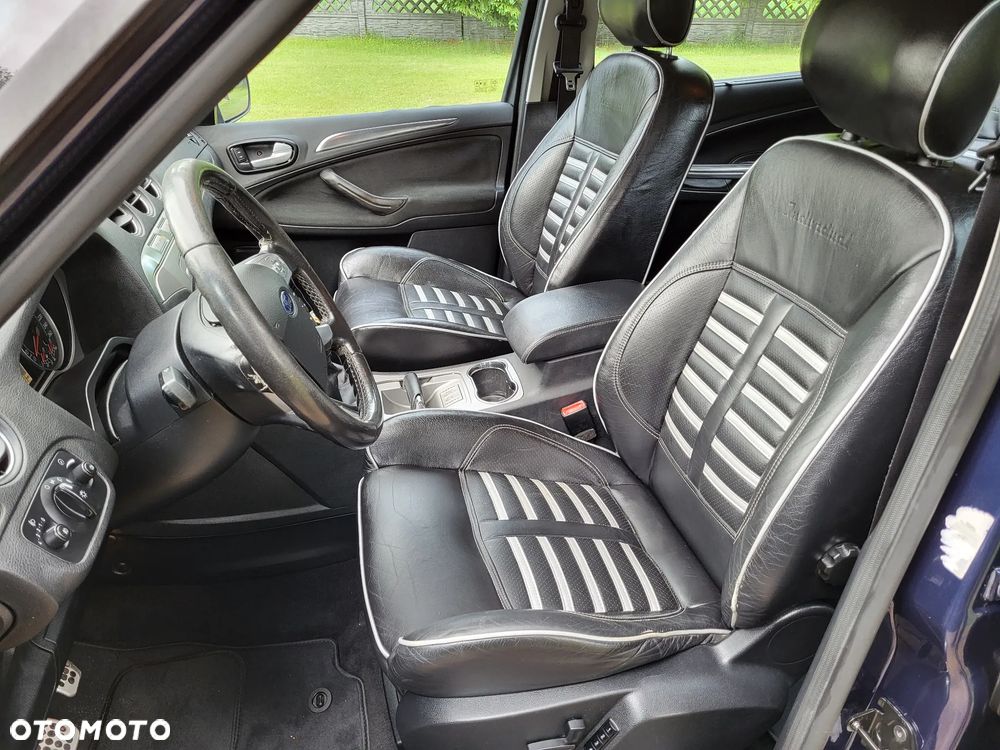 Ford S-Max - 8