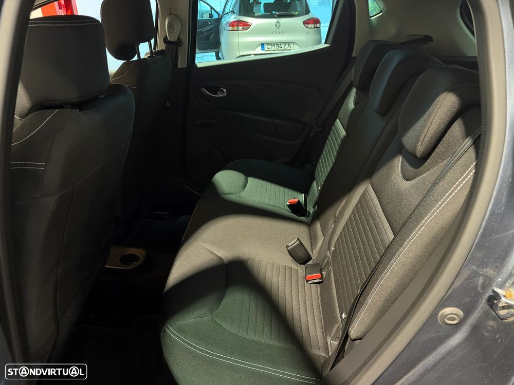 Renault Clio 0.9 TCe Limited - 23