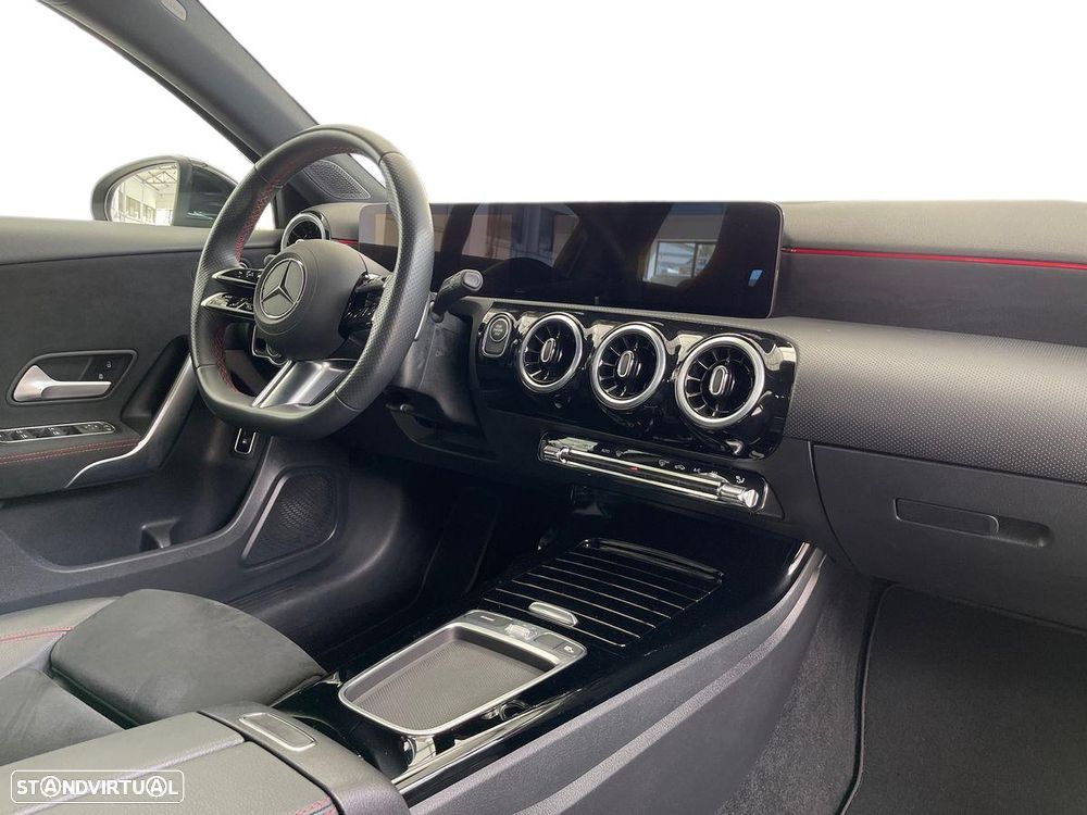 Mercedes-Benz A 250 e 8G-DCT Advanced AMG Line - 15