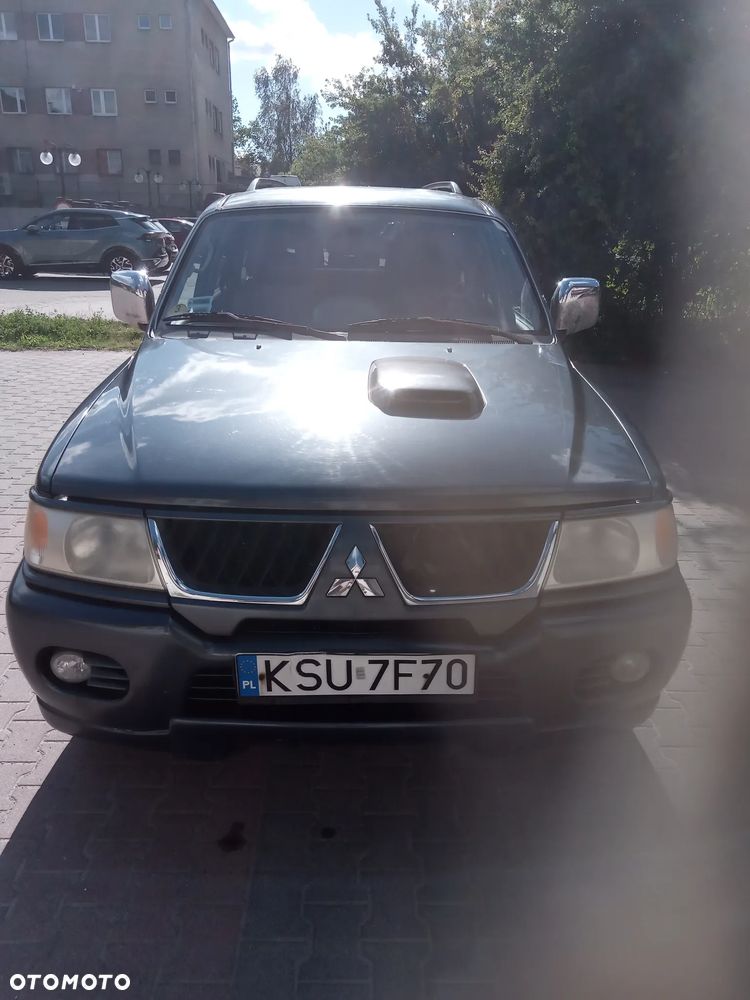 Mitsubishi Pajero - 6