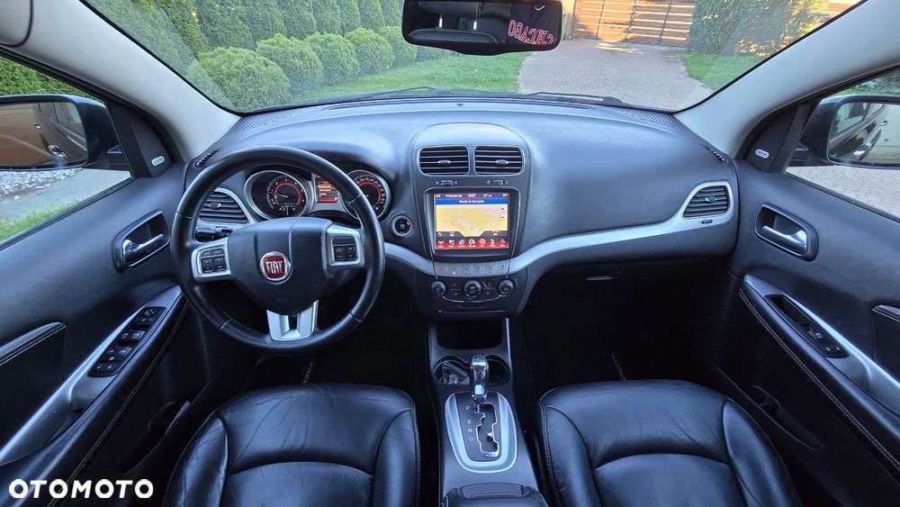 Fiat Freemont 2.0 Multijet 16V DPF Automatik Allrad Lounge - 29