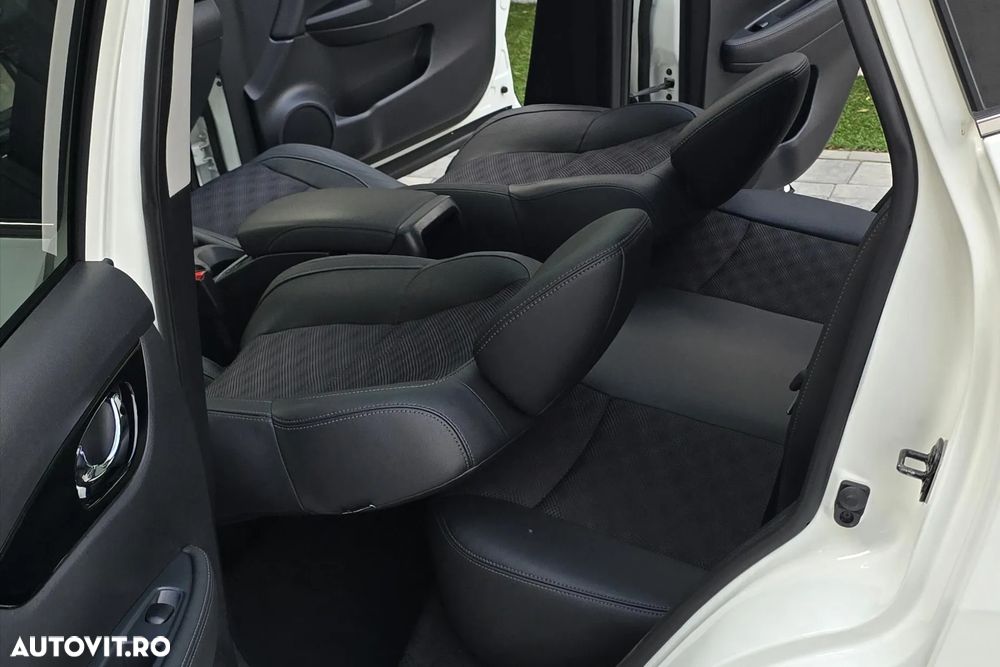 Nissan Qashqai 1.6 DCI TEKNA - 15