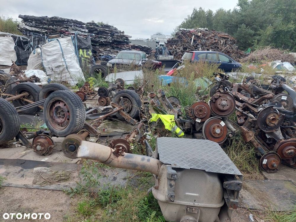 KOMPLETNE ZAWIESZENIE BELKA SANKI TYŁ AUDI A4 B7 KOMBI 04-08r - 6