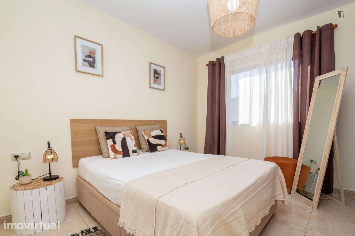 Apartamento com 1 quartos - localizado em Portimao - Grande imagem: 2/16