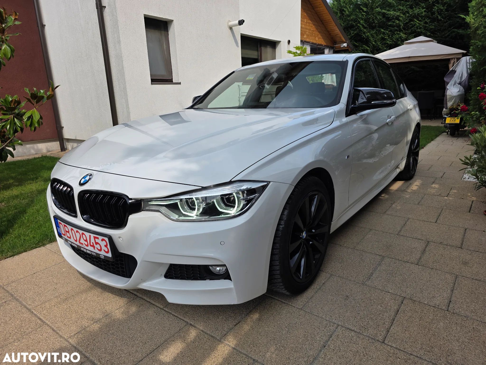 BMW Seria 3 - 1