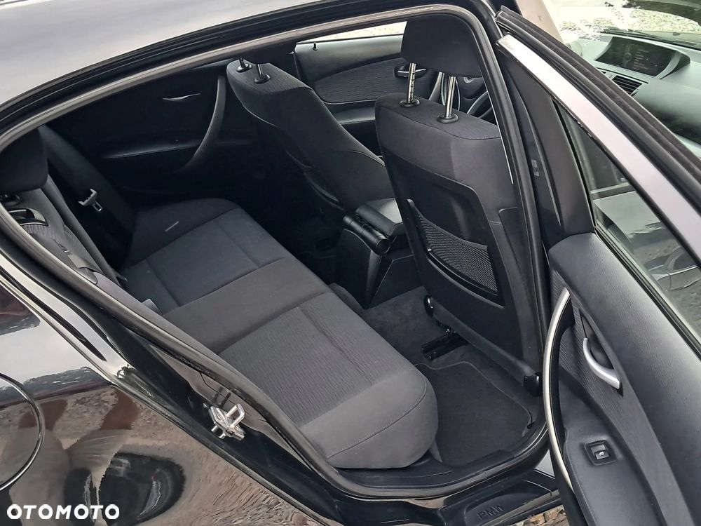 BMW Seria 1 116i Edition Sport - 17