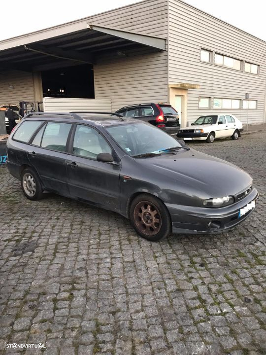 Fiat Marea Weekend 1.4 12V 80cv 1998  - Para Peças - 3
