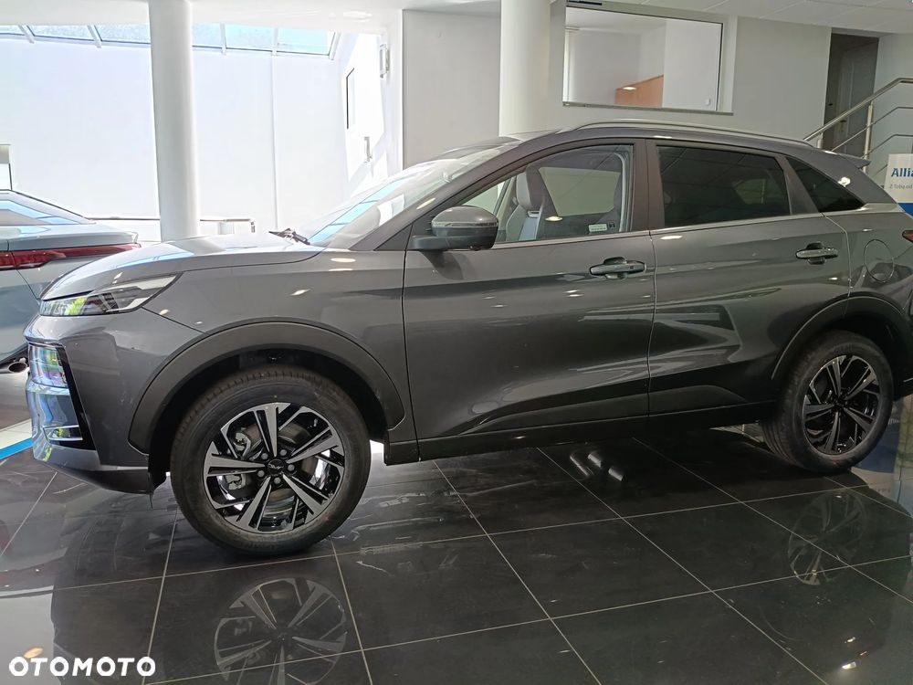JAC JS6 - 5