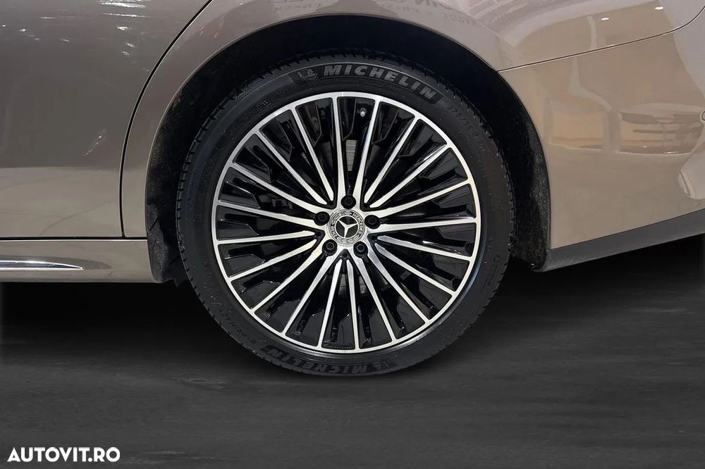 Mercedes-Benz E 300e 4Matic 9G-TRONIC Edition AMG Line - 7