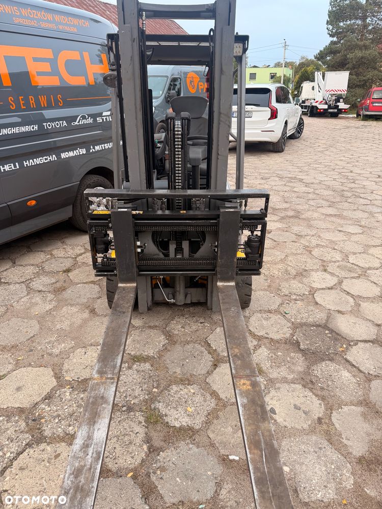 Jungheinrich EFG218 - 4
