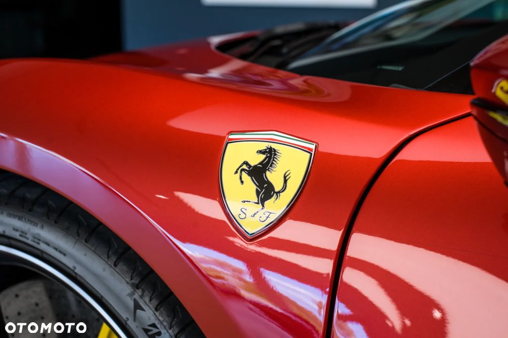 Ferrari 296 GTB - 15