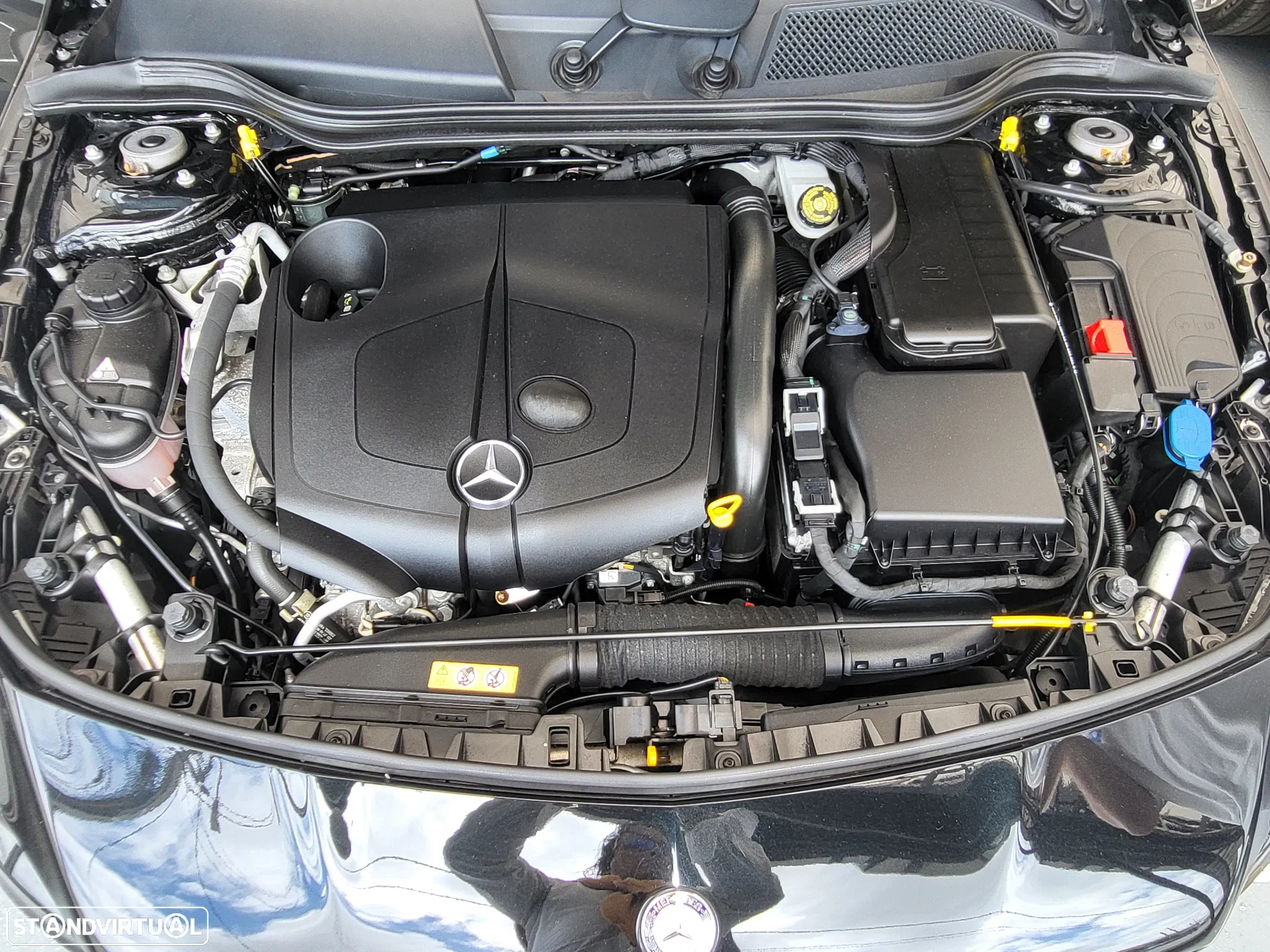 Mercedes-Benz CLA 220 Shooting Brake d 7G-DCT AMG Line - 24