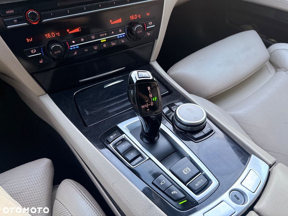 BMW Seria 7 730d - 34