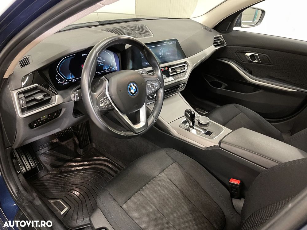 BMW Seria 3 320e AT PHEV - 5
