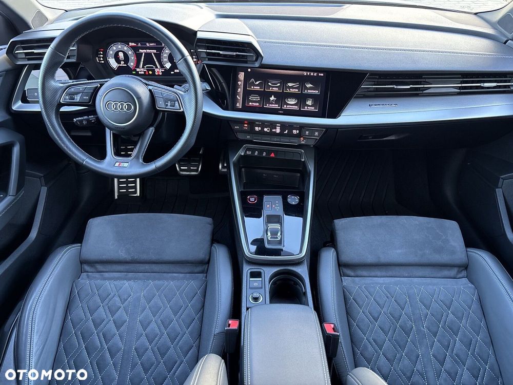 Audi S3 Sportback TFSI Quattro S tronic - 11