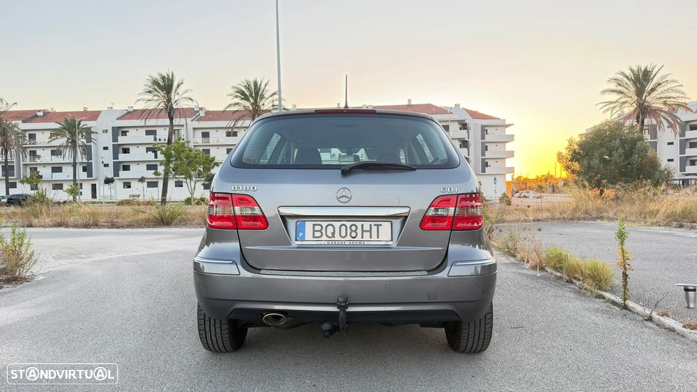 Mercedes-Benz B 180 CDI Autotronic - 7