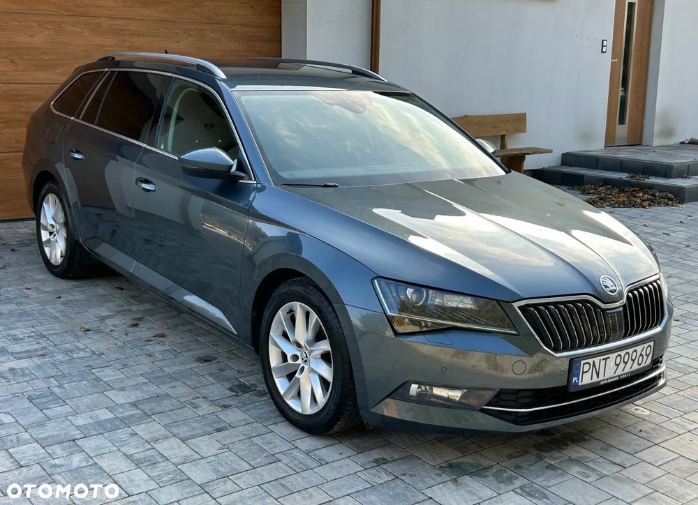 Skoda Superb 2.0 TDI Style DSG - 1