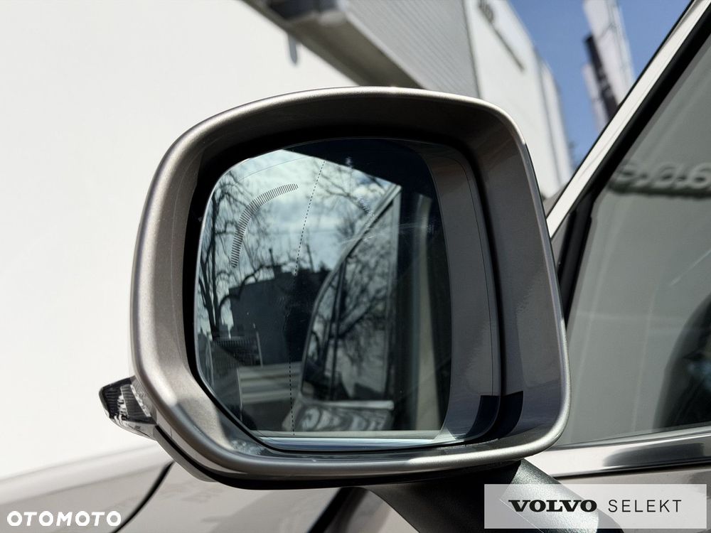 Volvo XC 90 - 11