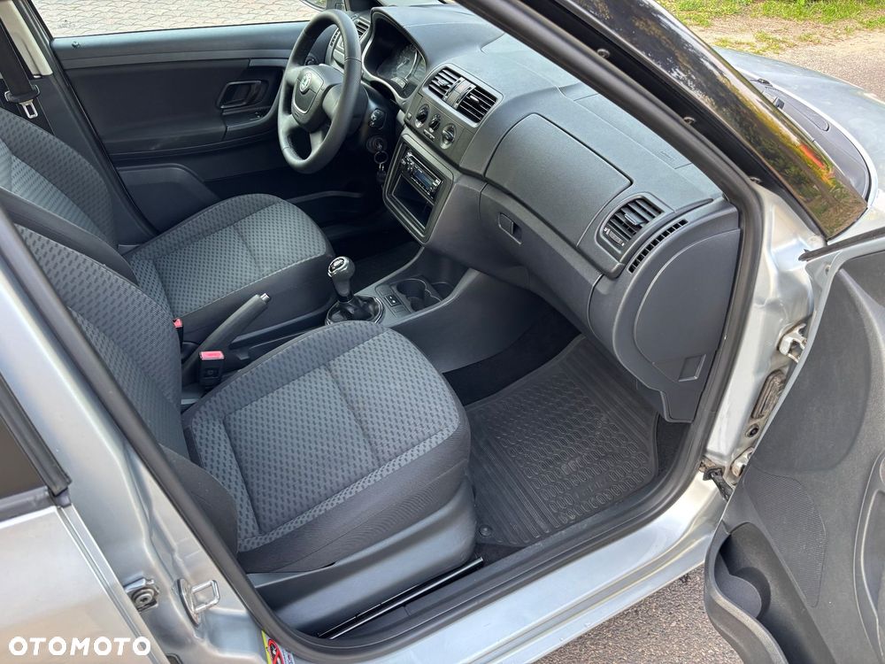 Skoda Fabia 1.6 TDI DPF Comfort - 9