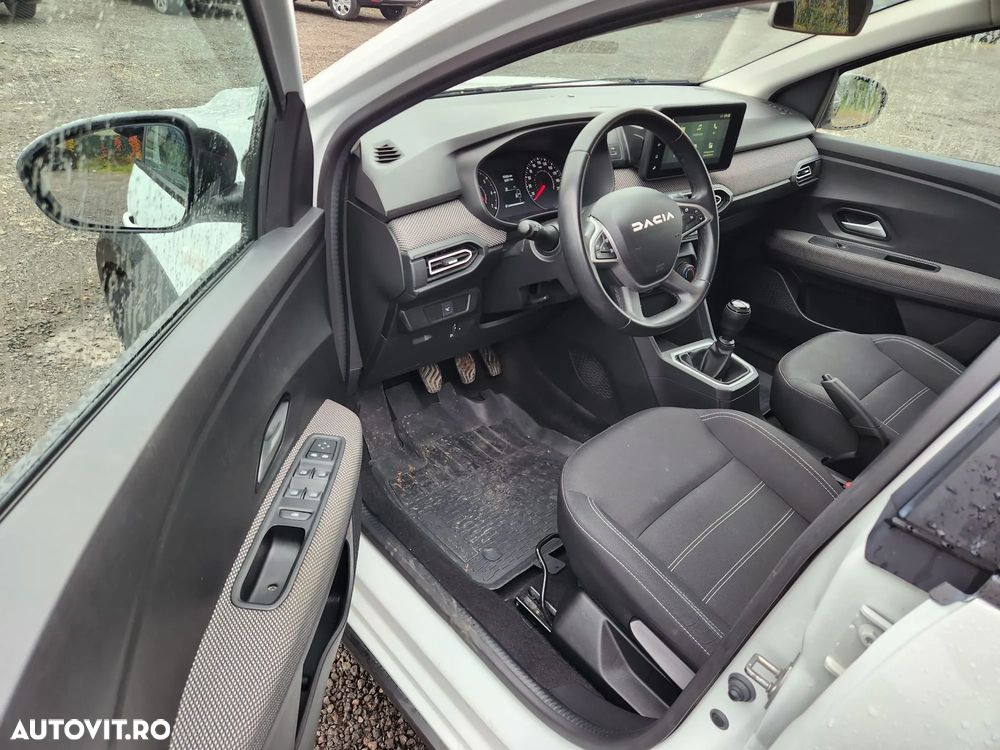 DACIA Jogger 2023 — imagine 17