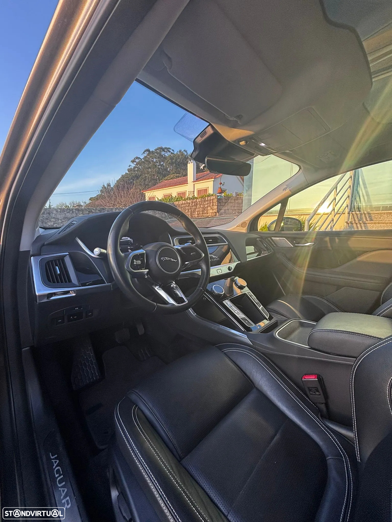 Jaguar I-Pace EV400 AWD R-DYNAMIC SE - 9