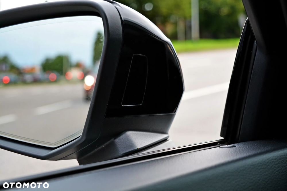 Audi Q3 45 TFSI quattro S tronic S line - 36