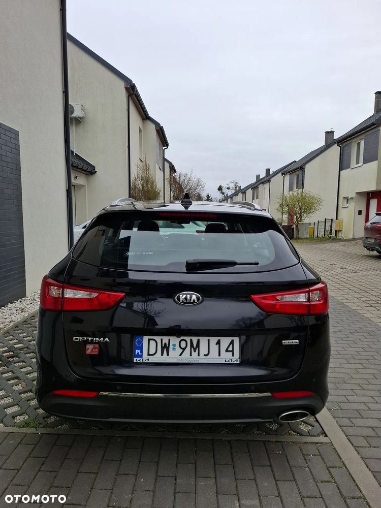 Kia Optima 1.7 CRDI M - 4
