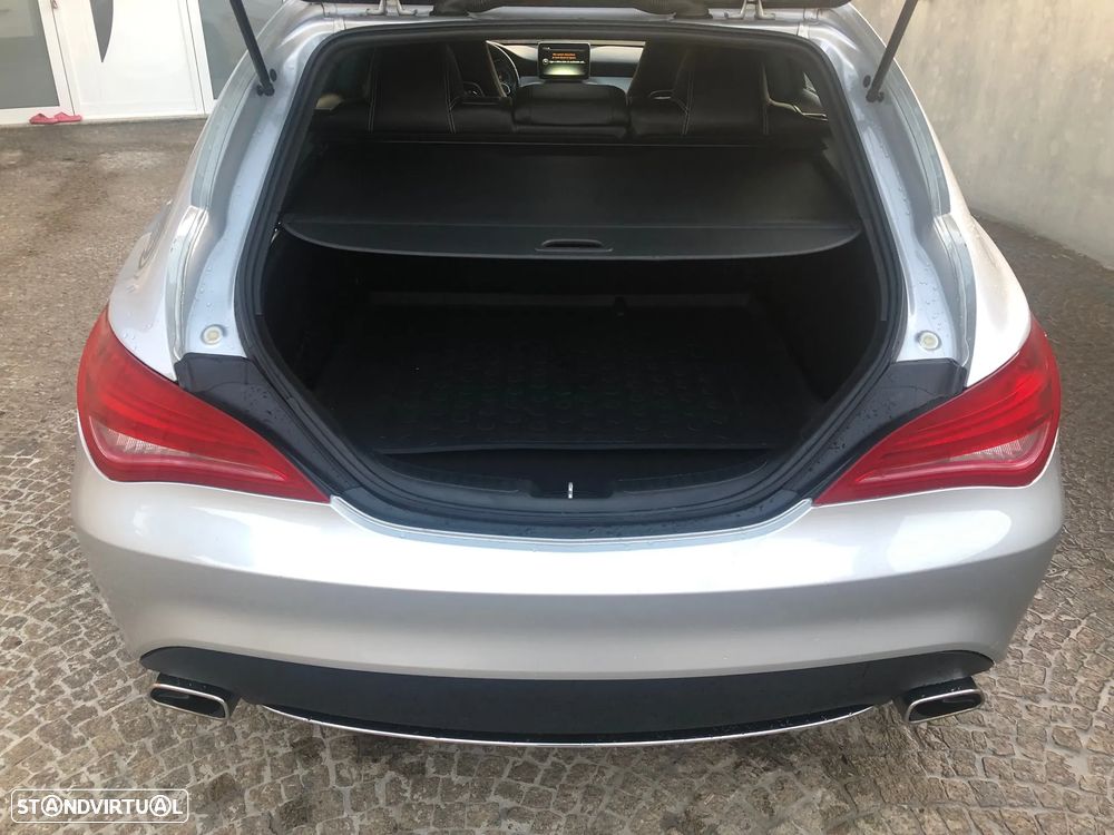 Mercedes-Benz CLA 180 d Shooting Brake Urban - 8