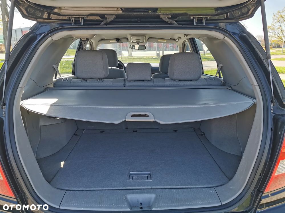 Kia Sorento - 12