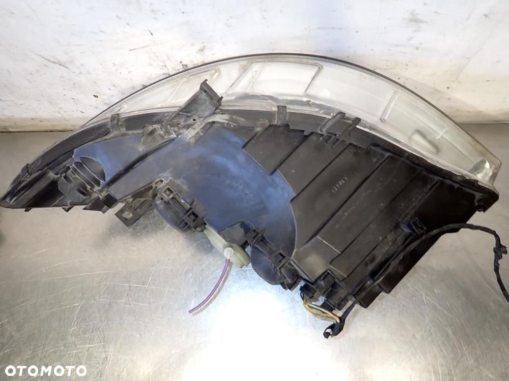 LAMPA PRAWA PRZEDNIA MERCEDES W169 A200 - 2