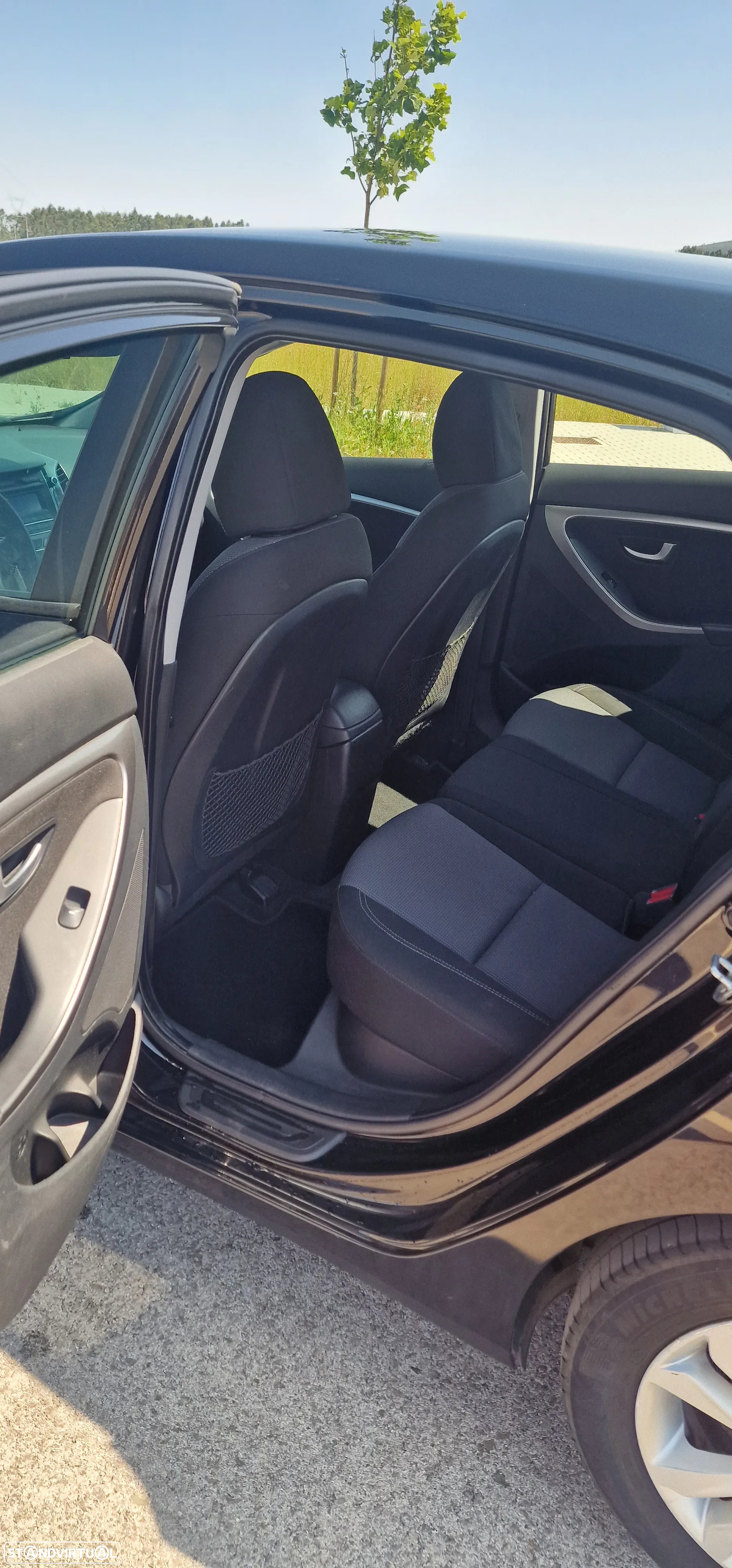 Hyundai i30 1.6 CRDI Blue Comfort - 7