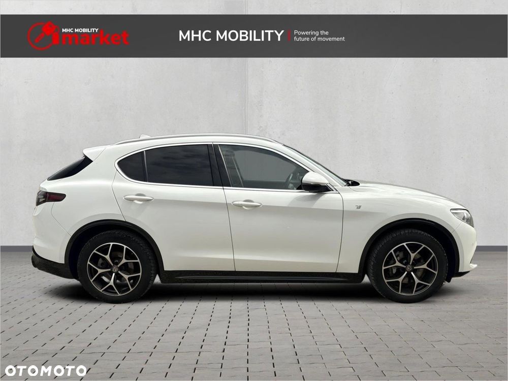 Alfa Romeo Stelvio 2.0 Turbo TI Q4 - 6