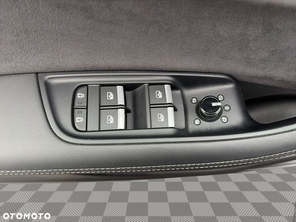 Audi Q8 50 TDI quattro tiptronic - 11