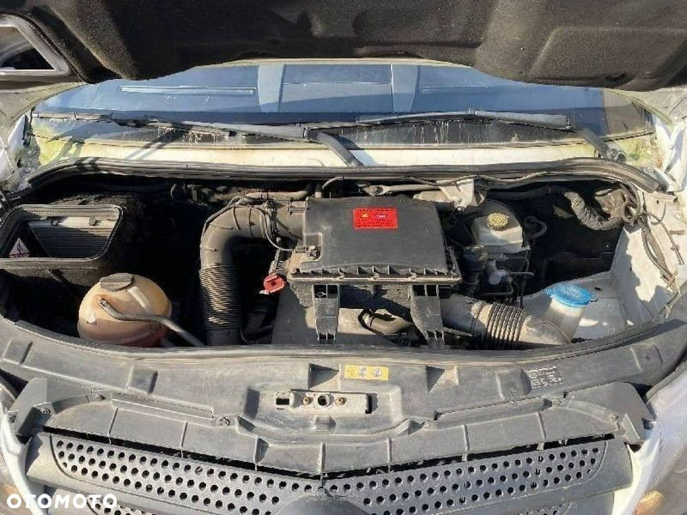 Mercedes-Benz Sprinter - 5