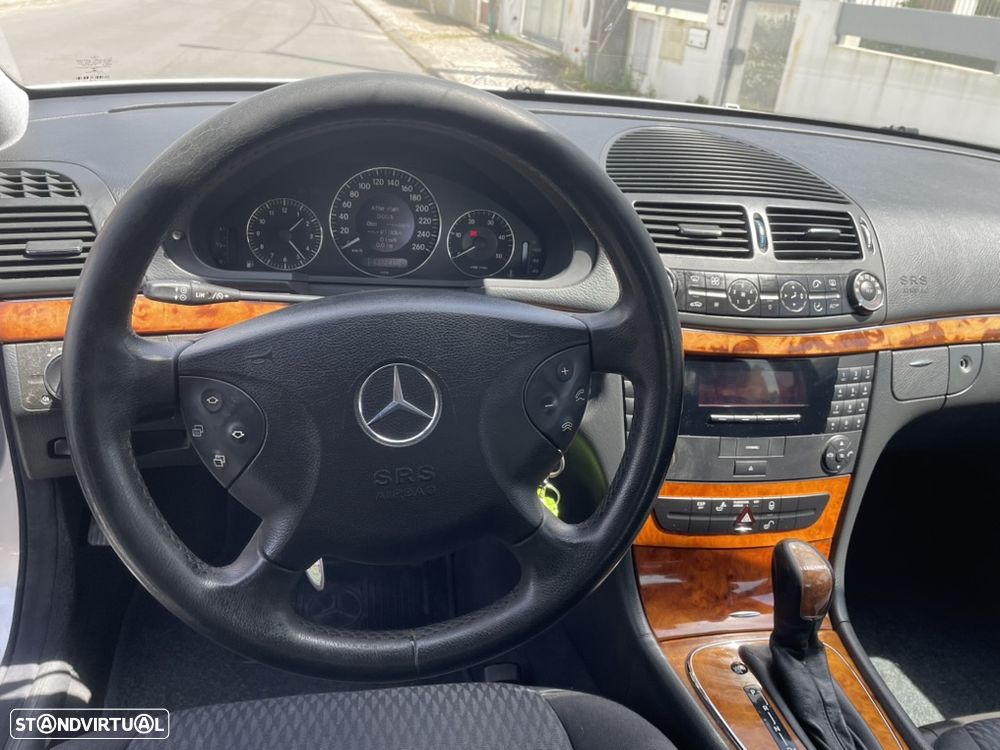 Mercedes-Benz E 220 CDI Elegance Aut. - 13