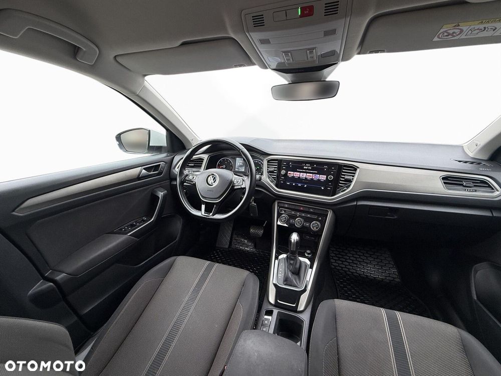 Volkswagen T-Roc - 15