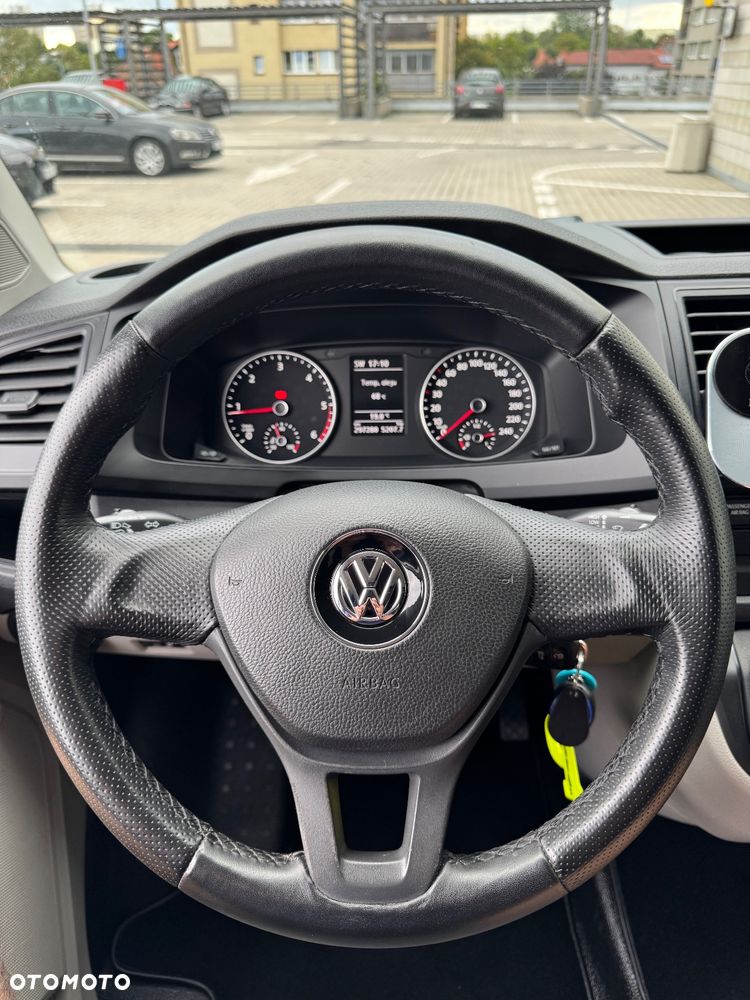 Volkswagen Transporter - 13