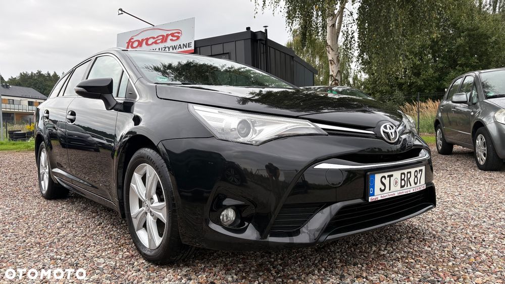 Toyota Avensis Touring Sports 2.0 D-4D Edition S+ - 30